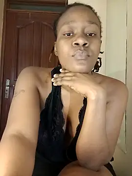 Snapshot of lillyfreak chatting on June 26, 2026, 8:36 pm lillyfreak online show from June 26, 2026, 8:36 pm