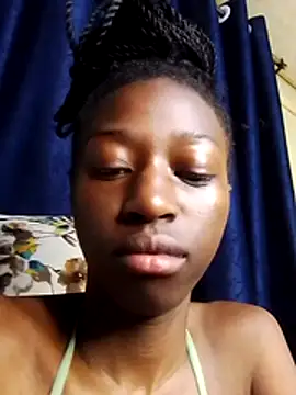 MyrahEbony online show from June 14, 2026, 4:03 am