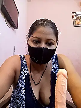 Miss kirtii online show from June 15, 2026, 5:51 am