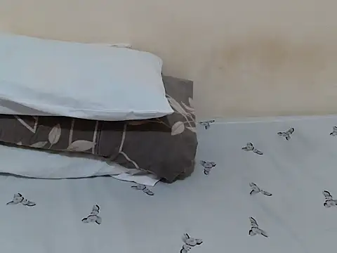 Snapshot of sweet_cecee chatting on June 16, 2026, 12:21 am sweet cecee online show from June 16, 2026, 12:21 am