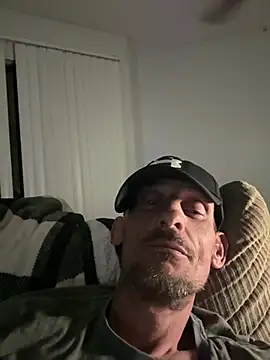 ScuttledStowaway online show from June 3, 2026, 6:58 am