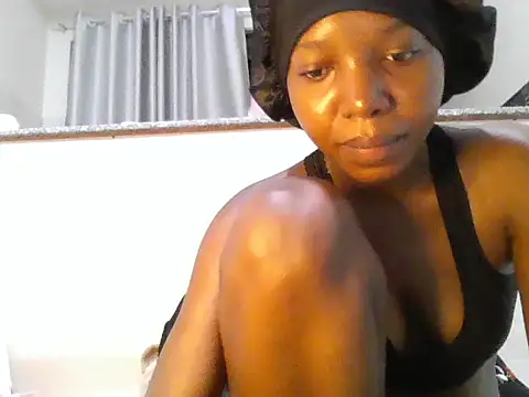 Snapshot of daddy_queen2 chatting on May 28, 2026, 4:13 pm daddy queen2 online show from May 28, 2026, 4:13 pm