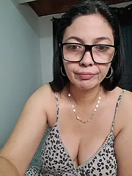 Snapshot of Scarlett_Valnyx chatting on June 23, 2026, 2:04 pm Scarlett Valnyx online show from June 23, 2026, 2:04 pm