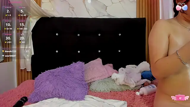 Sara Sweet03 online show from June 25, 2026, 12:19 am