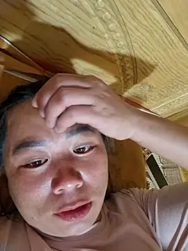 Snapshot of Mila_00 chatting on June 25, 2026, 5:18 pm Mila 00 online show from June 25, 2026, 5:18 pm