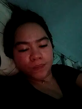 Snapshot of xyummytits69x chatting on May 20, 2026, 10:07 pm xyummytits69x online show from May 20, 2026, 10:07 pm