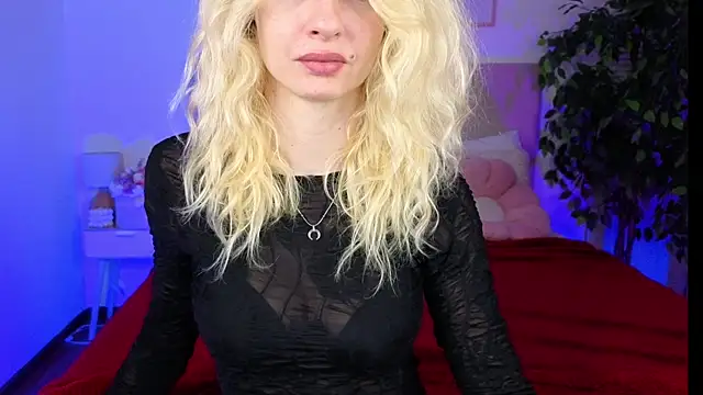 Snapshot of Fallen-angel1- chatting on June 2, 2026, 6:13 am Fallen-angel1- online show from June 2, 2026, 6:13 am