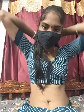 reshma124 online show from June 26, 2026, 1:17 pm