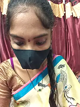 reshma124 online show from June 22, 2026, 8:22 am