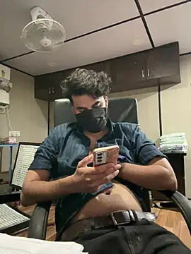 spiral  man007 online show from July 8, 2026, 7:03 pm
