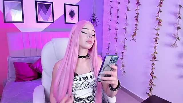 Snapshot of Sabrina_Angel__ chatting on July 8, 2026, 2:51 pm Sabrina Angel online show from July 8, 2026, 2:51 pm
