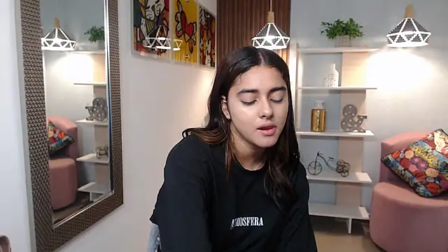  Lucy Grey  online show from June 12, 2026, 11:08 am