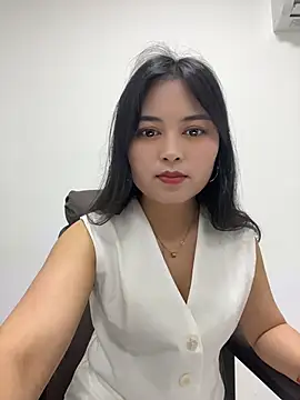 LOVE 521 online show from May 24, 2026, 5:18 am