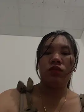 Suki-love online show from May 20, 2026, 12:24 pm