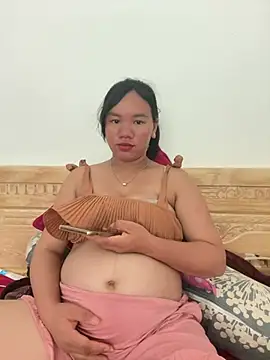 Snapshot of Suki-love chatting on June 25, 2026, 5:34 am Suki-love online show from June 25, 2026, 5:34 am