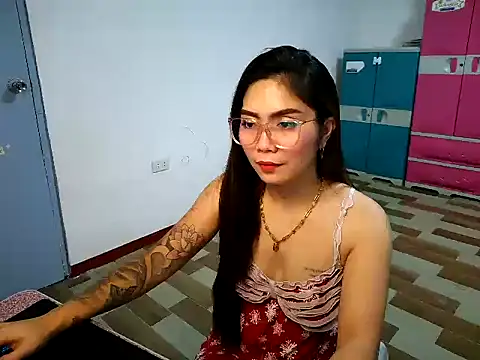 Sexynica online show from June 20, 2026, 2:44 pm