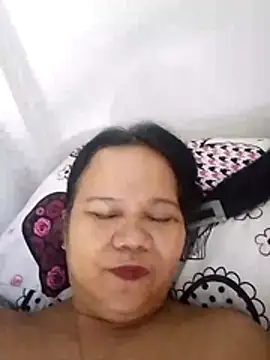 Snapshot of missLiLy07 chatting on May 30, 2026, 1:12 am missLiLy07 online show from May 30, 2026, 1:12 am