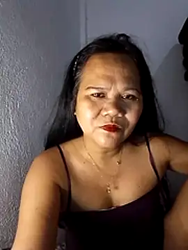Snapshot of missLiLy07 chatting on May 29, 2026, 6:08 am missLiLy07 online show from May 29, 2026, 6:08 am