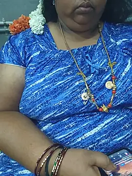 Snapshot of geetha431 chatting on July 10, 2026, 4:29 pm geetha431 online show from July 10, 2026, 4:29 pm
