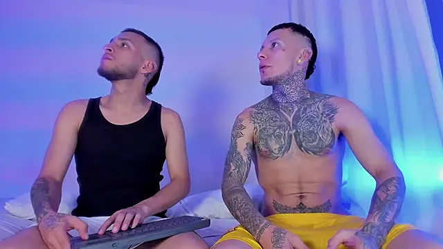 Snapshot of _Kevin_xxx chatting on November 20, 2025, 4:02 am Kevin xxx online show from November 20, 2025, 4:02 am