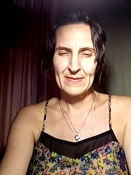 Snapshot of Alene_Lorrie chatting on July 11, 2026, 5:24 pm Alene Lorrie online show from July 11, 2026, 5:24 pm