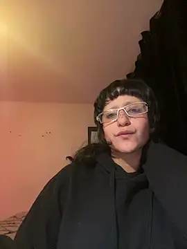 Snapshot of zoe_secrets chatting on June 1, 2026, 12:33 am zoe secrets online show from June 1, 2026, 12:33 am