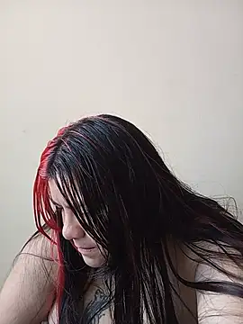 dulcelia0 online show from May 21, 2026, 7:55 pm