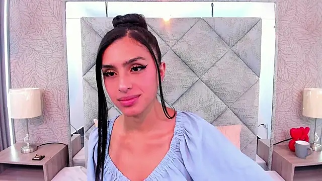 Snapshot of LilithDesire_ chatting on June 26, 2026, 7:09 pm LilithDesire online show from June 26, 2026, 7:09 pm