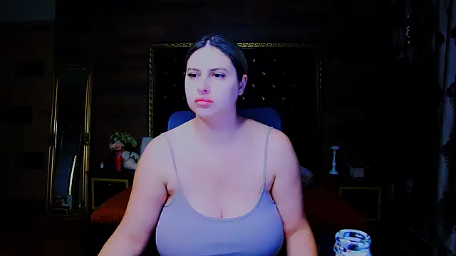 Snapshot of MiraHaze chatting on October 13, 2025, 6:59 am MiraHaze online show from October 13, 2025, 6:59 am