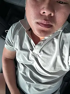 linhbuoito11 online show from May 23, 2026, 12:09 am