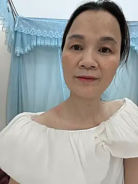 Lye lovely online show from June 15, 2026, 12:49 pm
