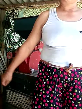 Bong sexy online show from July 4, 2026, 3:57 am