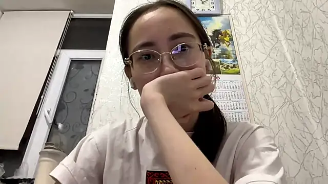 Snapshot of VickieTrudo chatting on June 4, 2026, 8:57 pm VickieTrudo online show from June 4, 2026, 8:57 pm
