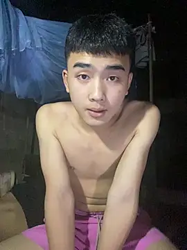 Snapshot of luonghoanganhh chatting on May 23, 2026, 4:50 pm luonghoanganhh online show from May 23, 2026, 4:50 pm