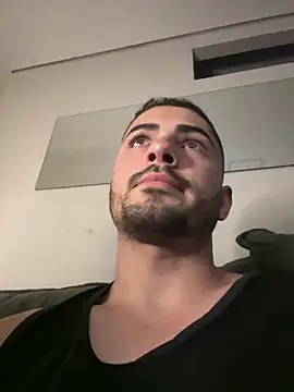 Gugostoso04 online show from June 21, 2026, 12:38 am