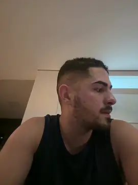 Gugostoso04 online show from June 24, 2026, 12:42 am
