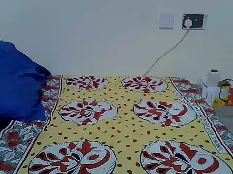 Snapshot of creamypetite chatting on July 1, 2026, 3:56 pm creamypetite online show from July 1, 2026, 3:56 pm