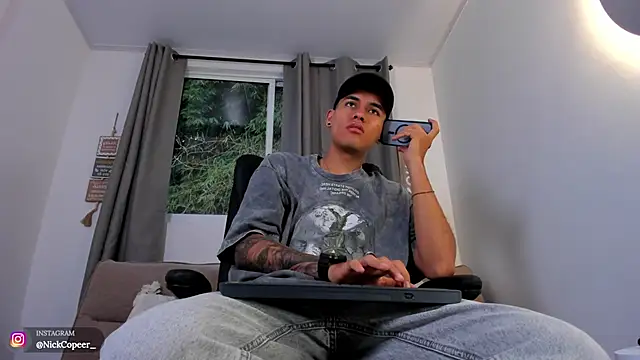 Snapshot of NickCopeer_ chatting on June 18, 2026, 12:10 pm NickCopeer online show from June 18, 2026, 12:10 pm