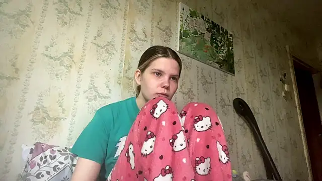 SusanaLeichty online show from July 11, 2026, 2:28 pm