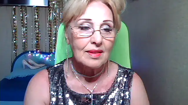 Snapshot of Wena-Sweety chatting on May 25, 2026, 4:34 am Wena-Sweety online show from May 25, 2026, 4:34 am