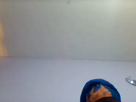Snapshot of hornygal_005 chatting on July 21, 2026, 10:27 am hornygal 005 online show from July 21, 2026, 10:27 am