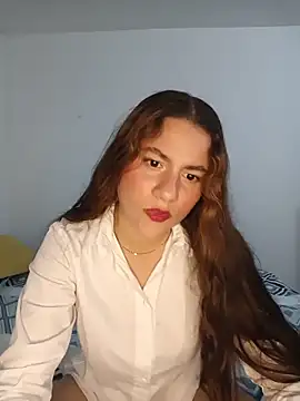 Snapshot of Im_Roux chatting on May 24, 2026, 12:54 am Im Roux online show from May 24, 2026, 12:54 am