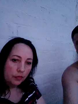 zupita0305 online show from June 8, 2026, 6:08 pm