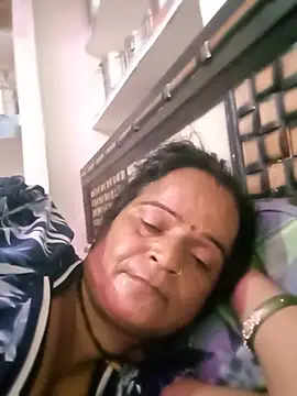 Snapshot of Cut_payi chatting on July 4, 2026, 2:43 pm Cut payi online show from July 4, 2026, 2:43 pm