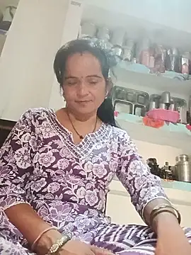 Snapshot of Cut_payi chatting on June 10, 2026, 1:12 pm Cut payi online show from June 10, 2026, 1:12 pm