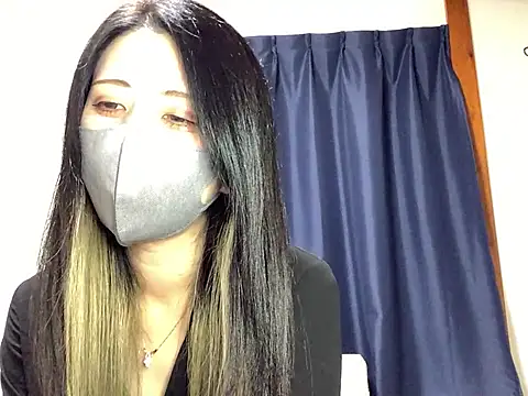 rina-rina0523 online show from May 25, 2026, 10:58 am