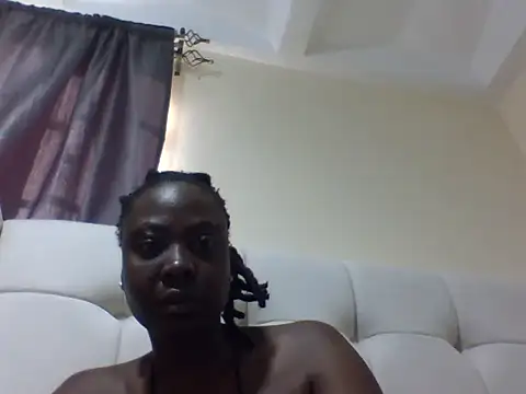 Snapshot of CupcakeJuice chatting on July 15, 2026, 5:14 am CupcakeJuice online show from July 15, 2026, 5:14 am