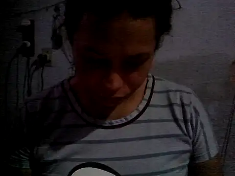 Snapshot of kikitavc chatting on June 14, 2026, 6:53 pm kikitavc online show from June 14, 2026, 6:53 pm