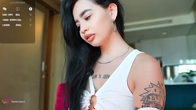 Snapshot of feelitann chatting on June 22, 2026, 6:32 am feelitann online show from June 22, 2026, 6:32 am