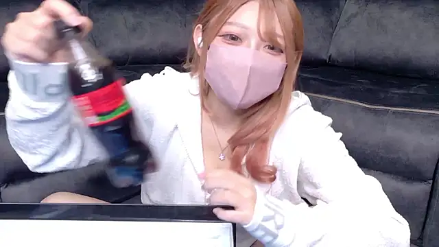 Snapshot of amu_nyan chatting on June 19, 2026, 5:57 am amu nyan online show from June 19, 2026, 5:57 am